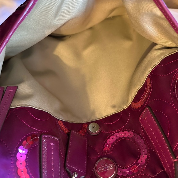 Coach signature C sequin satin tote - Picture 10 of 11
